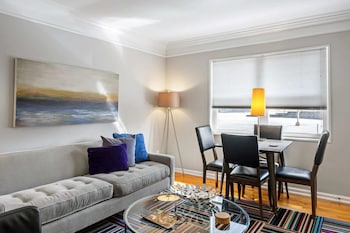 brookwood courtyard by bca furnished apartments bcc1b 09 i