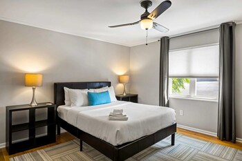 brookwood courtyard by bca furnished apartments bcc1b 09 i