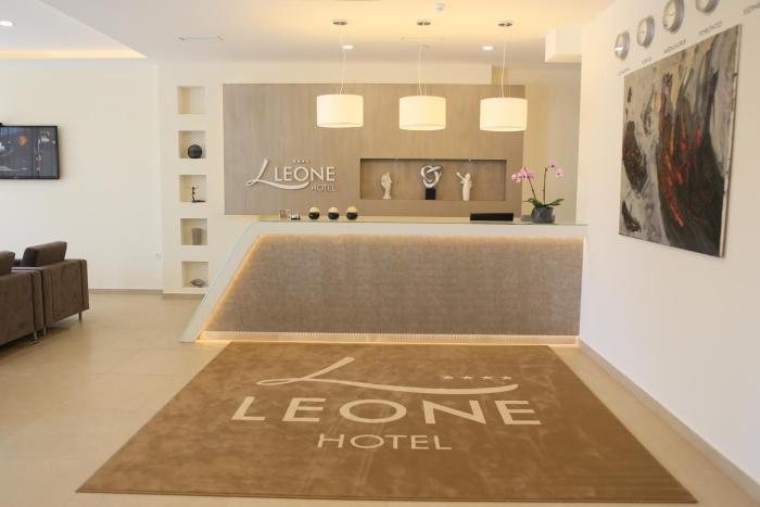hotel leone