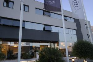 hotel leone