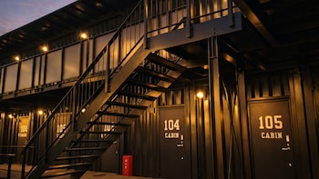 Hotel Cradle Cabin Tanashi,,2 star