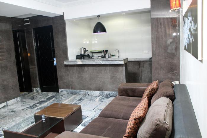 the regal boutique hotel