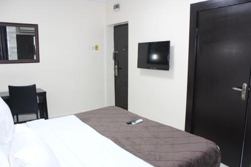 the regal boutique hotel