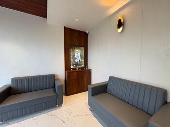 sindu executive lodging