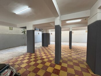 sindu executive lodging
