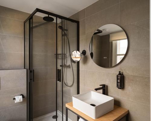 limehome versailles rue du bailliage