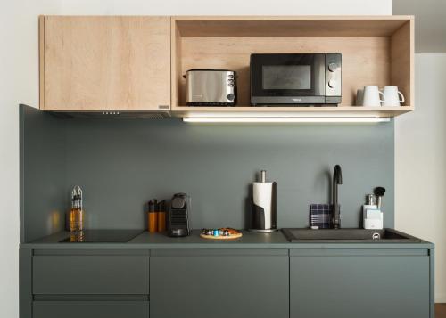 limehome versailles rue du bailliage