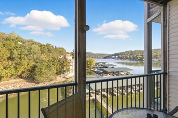 lakefront condo w 3 pools boat slip and patio views at 13mm of the big niangua
