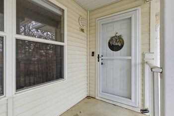 Lake Views & Loft Retreat For Kids W/ 12X30 Slip At Mm11,,2 star