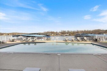 Lake Views & Loft Retreat For Kids W/ 12X30 Slip At Mm11,,2 star