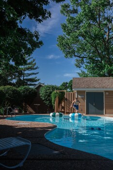 upscale lakefront condo at 2mm with pools slip and main channel views