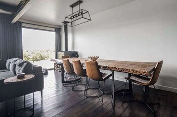 luxury 4 bedroom container home hot tub and firepit