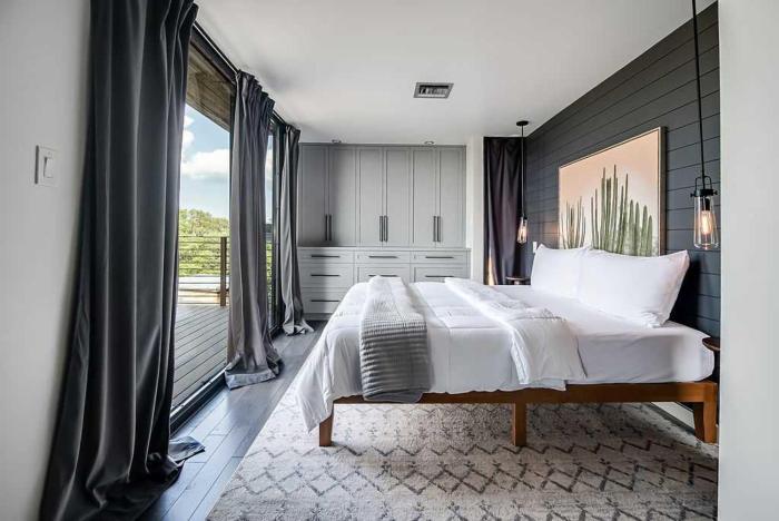 luxury 4 bedroom container home hot tub and firepit