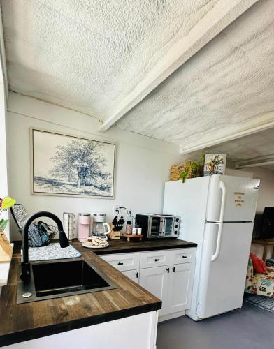 luxury 4 bedroom container home hot tub and firepit