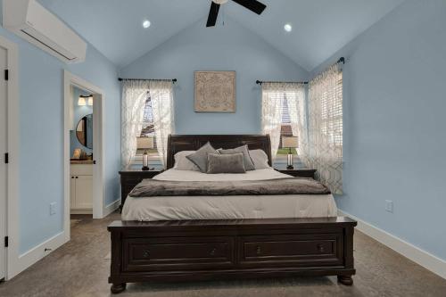 live oak cabins sleeps 8 w hot tubs