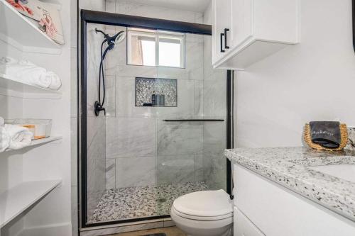 live oak cabins sleeps 8 w hot tubs