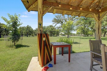 cabins out back nest