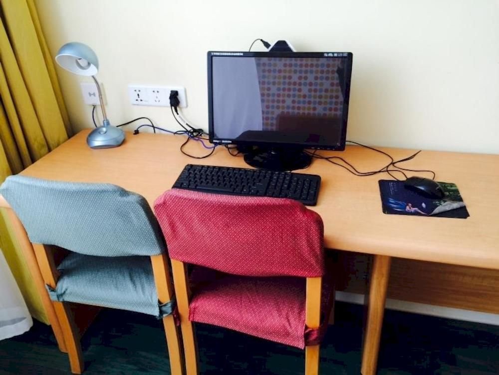 home inn plus wuxi zhongshan road shenglimen metro station