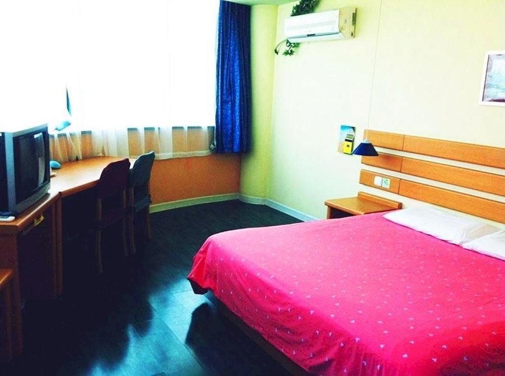 home inn plus wuxi zhongshan road shenglimen metro station