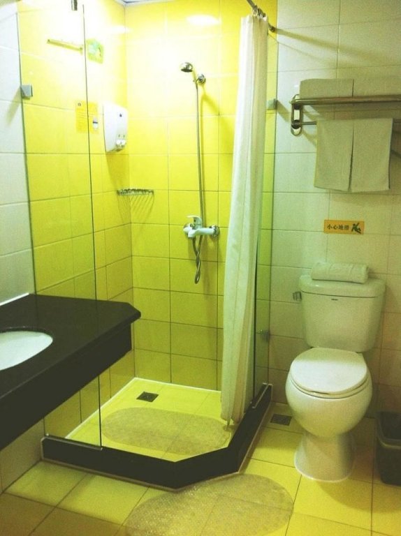 home inn plus wuxi zhongshan road shenglimen metro station