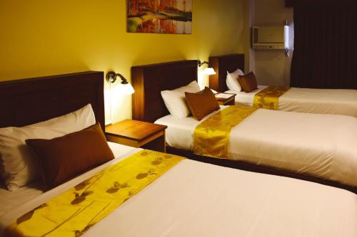 surigao royal regency suites