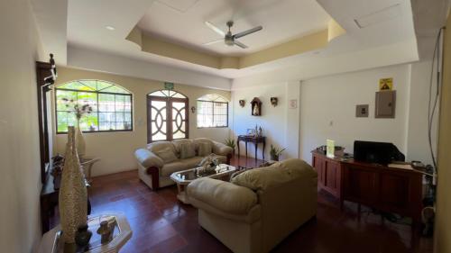 hotel vizcaino leon
