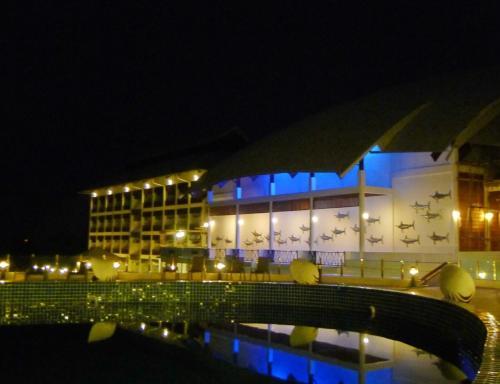 pearl laguna resort
