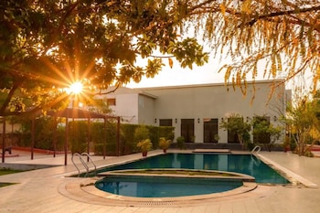 aureva raj bagh retreat