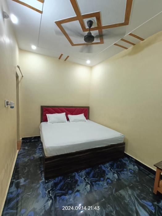 hotel maa sharda palace