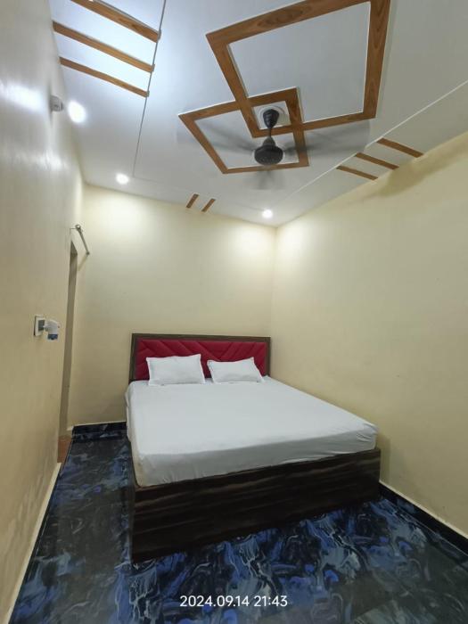 hotel maa sharda palace