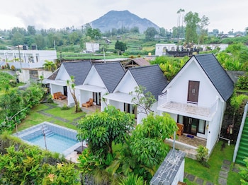 batur volcano slope
