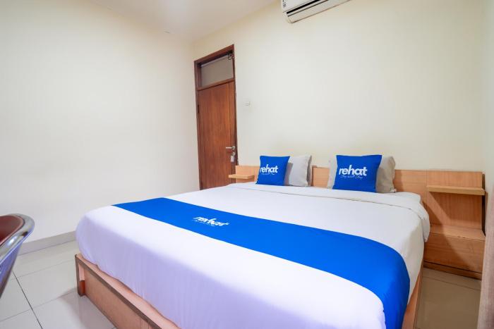 rehat at hotel kurnia karapitan