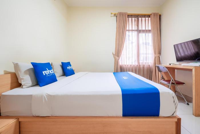 rehat at hotel kurnia karapitan