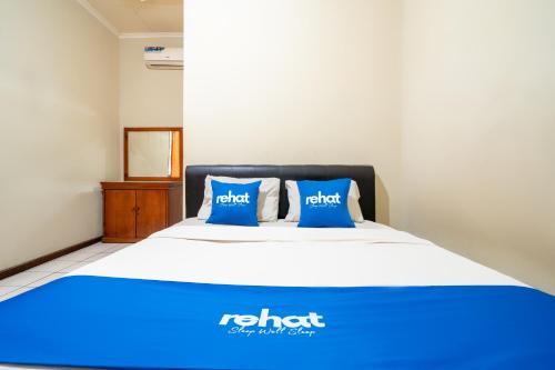 rehat at hotel kurnia karapitan