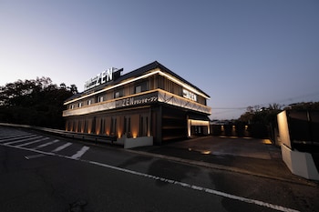 hotel zen narahourai