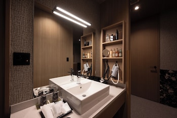 hotel zen narahourai