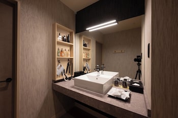 hotel zen narahourai