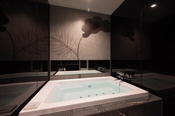 hotel zen narahourai