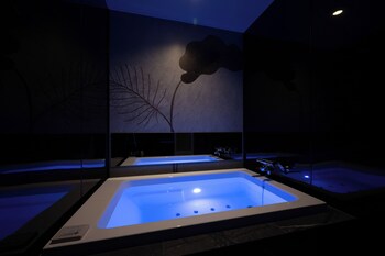 hotel zen narahourai