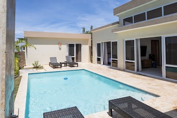 instyle residences at casa linda villas
