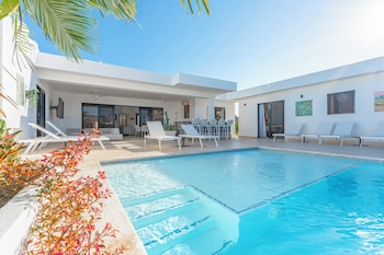 instyle residences at casa linda villas