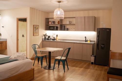 candelaria aparta hotel boutique