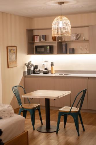 candelaria aparta hotel boutique