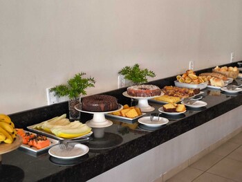 hoteis tropical jardim
