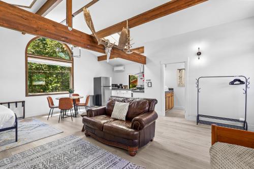 basecamp lodge