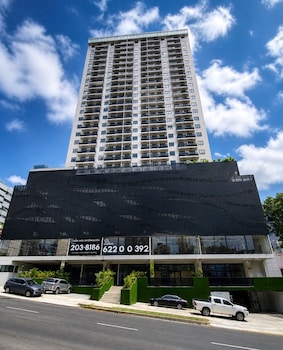 Modern Apartments At The Gray Prime Location,,4 star