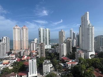 modern apartments at the gray prime location