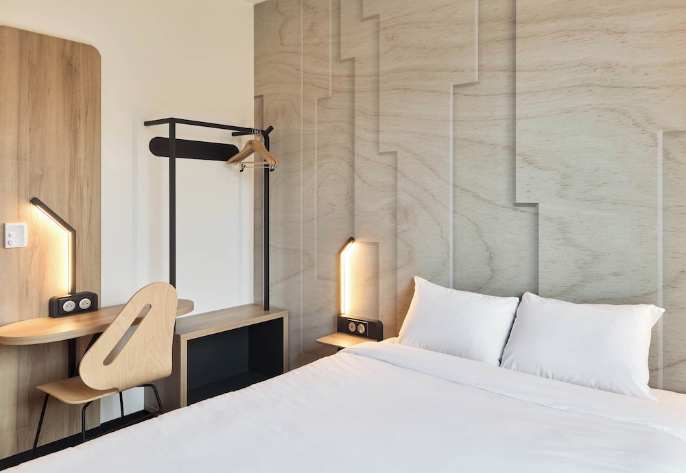 bandb hotel rennes liffre