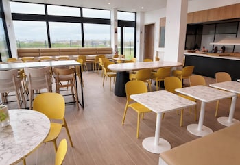 bandb hotel rennes liffre