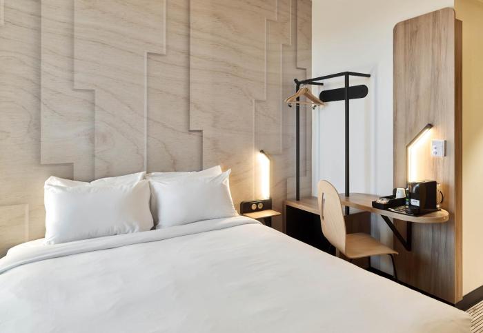 bandb hotel rennes liffre